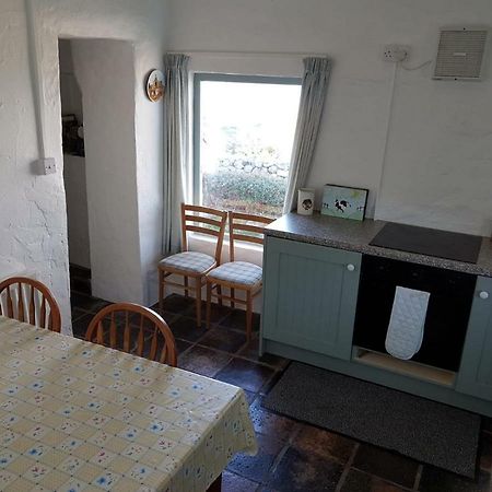 Stunning Views At Ballagh Cottage Newcastle Newcastle  Ngoại thất bức ảnh