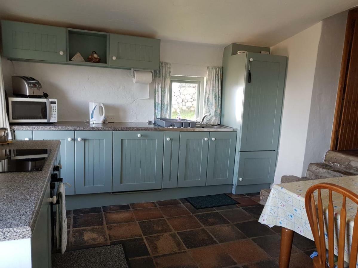 Stunning Views At Ballagh Cottage Newcastle Newcastle  Ngoại thất bức ảnh