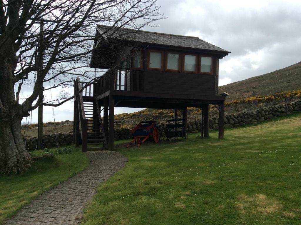 Stunning Views At Ballagh Cottage Newcastle Newcastle  Ngoại thất bức ảnh